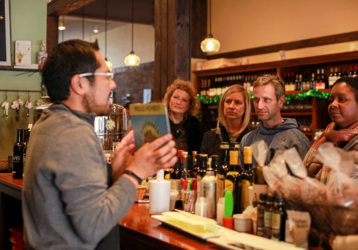 Melting Pot Food Tours in Old Pasadena every Saturday and Sunday in Pasadena CA.