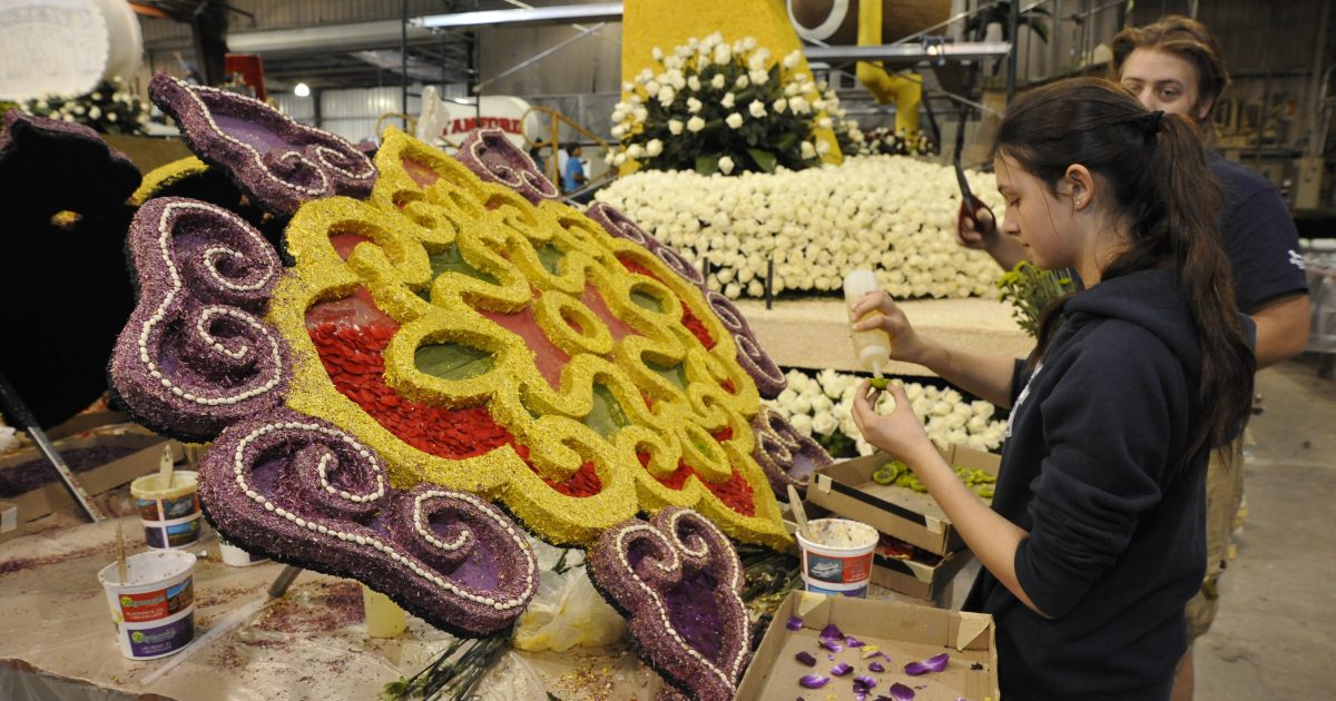 Rose Parade Float Decorating Visit Pasadena